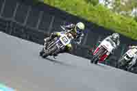 Vintage-motorcycle-club;eventdigitalimages;mallory-park;mallory-park-trackday-photographs;no-limits-trackdays;peter-wileman-photography;trackday-digital-images;trackday-photos;vmcc-festival-1000-bikes-photographs
